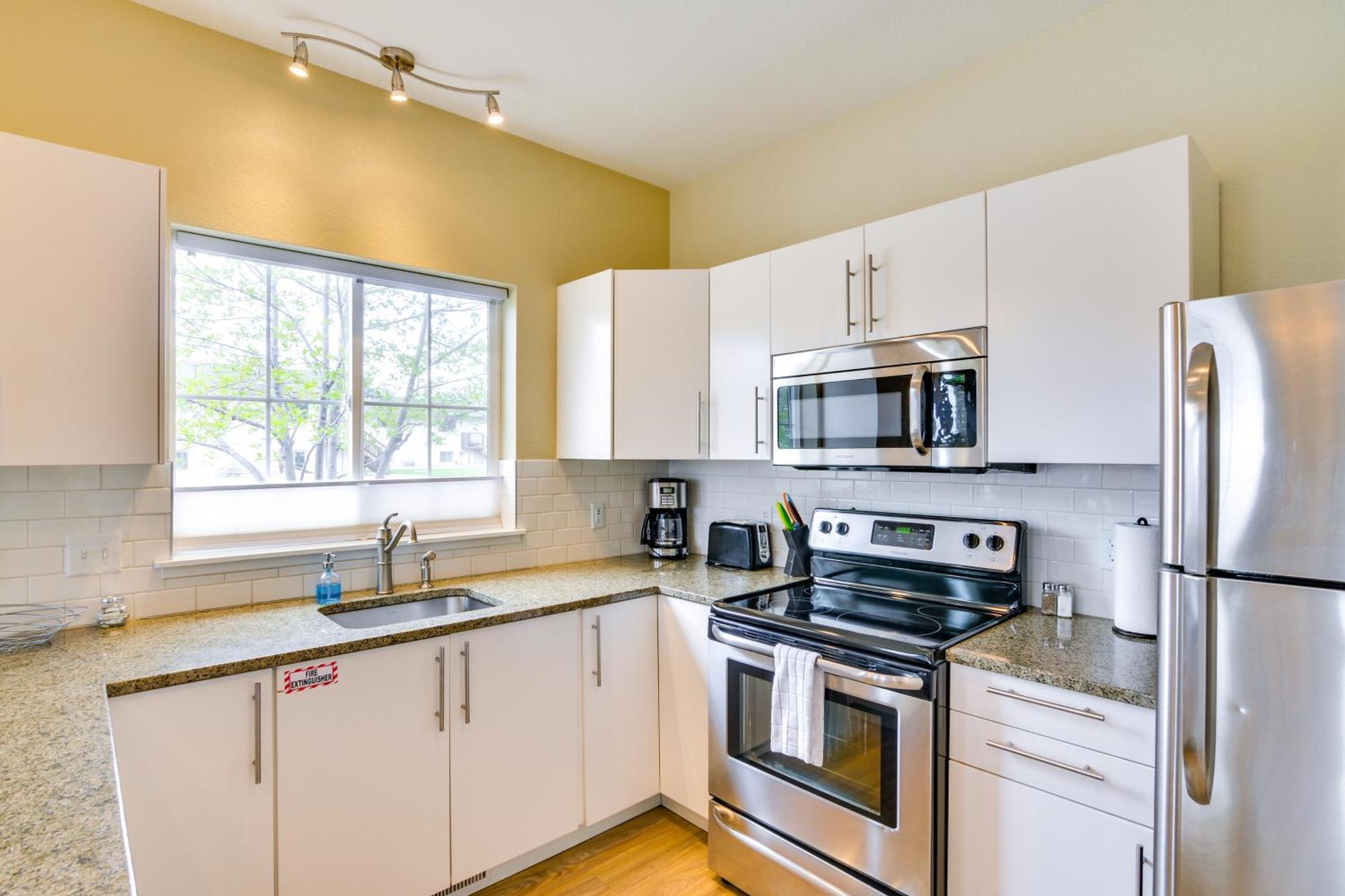 Downtown Buena Vista Condo Walk To River And Cafes! Zewnętrze zdjęcie